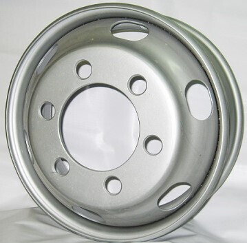 Диск грузовой Asterro M18DS32 17.5x6 6x245 ET116 DIA202 СЕРЕБРИСТЫЙ