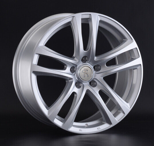 Диск Replay Fd136 18x8 5x114.3 ET44 DIA63.3 S