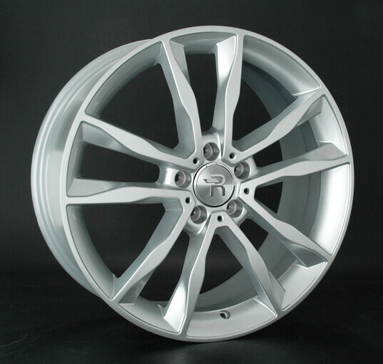 Диск Replay Vv203 18x7 5x112 ET43 DIA57.1 S