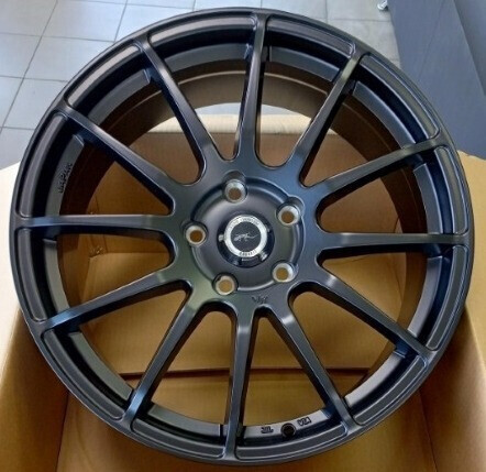 Диск Lizardo 118 17x7 4x100 ET40 DIA60.1 CB
